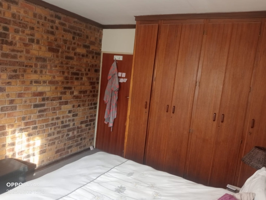 To Let 3 Bedroom Property for Rent in Hospitaalpark Free State